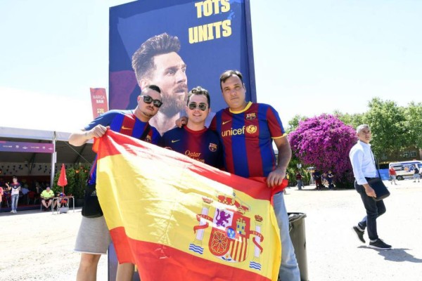 Hasta banderas de Honduras: El ambientazo previo a la final de la Copa del Rey en España&nbsp;&nbsp;