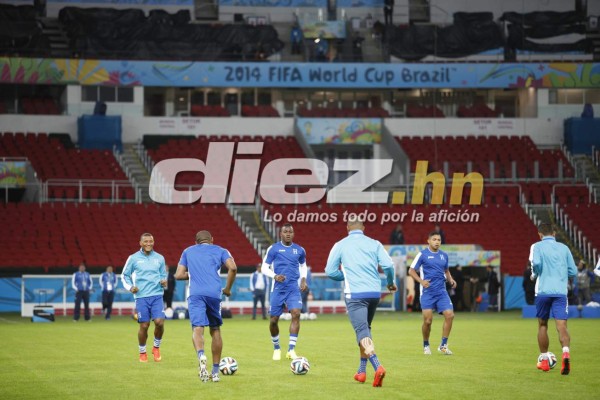 El ambiente en concentración de Honduras a un día de su debut