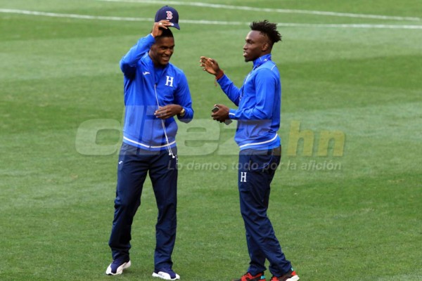 ¿Qué le dijo Pinto a Amado? Las imágenes de la visita de Honduras al Red Bull Arena