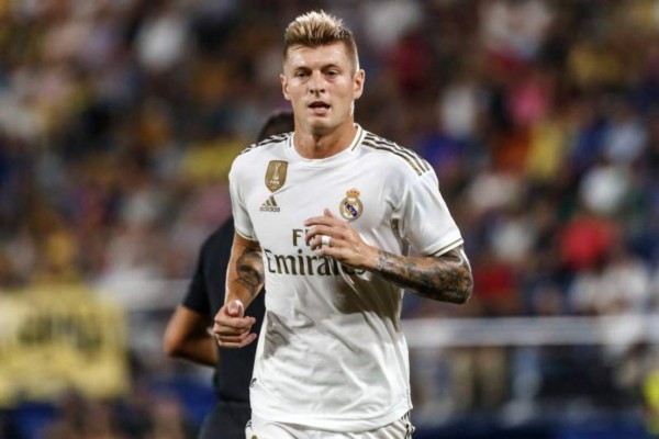 Alineación del Real Madrid para bajarse al Barça y ser líder de la Liga Española