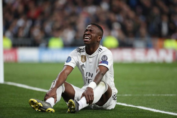 En fotos: Las desgarradoras imágenes de Vinícius Jr contra el Ajax en el Bernabéu