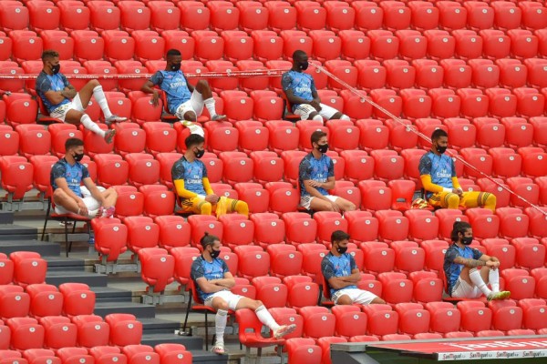 Fotos: La oración de Casemiro en el penal y el pisotón de Sergio Ramos en el Athletic-Real Madrid