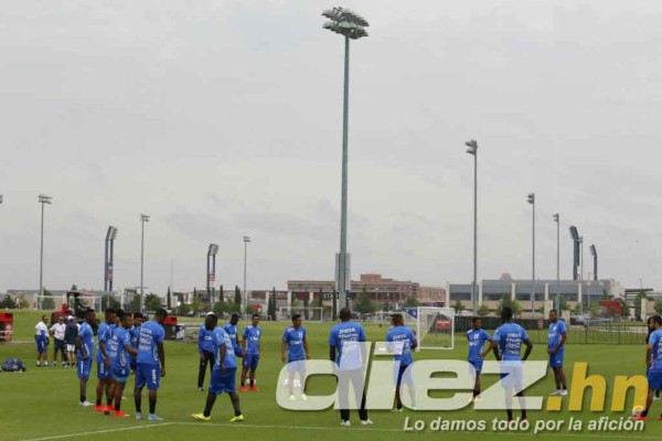 Honduras se prepara de cara al debut contra Estados Unidos