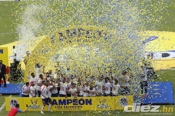 No se vio en TV: Jugó en otro equipo y celebró el título de Olimpia, la locura de Troglio y lágrimas en Marathón