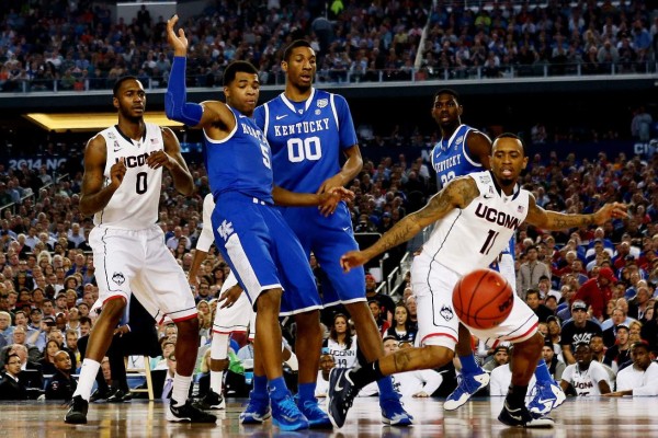 Huskies ganan el campeonato nacional de la NCAA