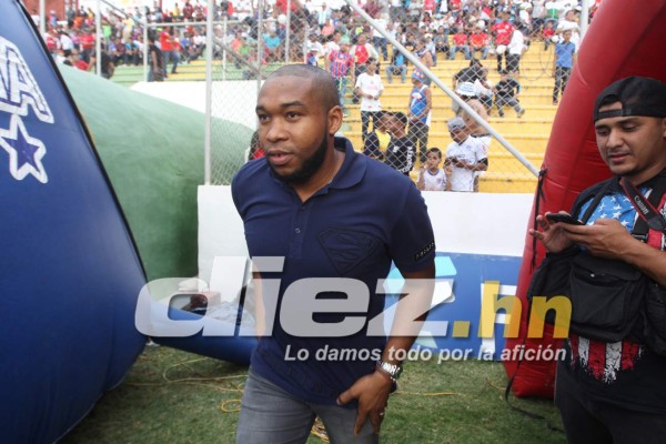 NO SE VIO POR TV: ¿Con quién celebró Estupiñán su primer gol en Motagua?