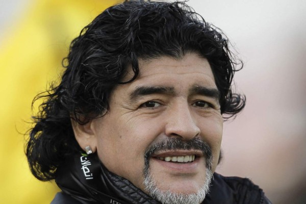 Los mejores 'looks” de Maradona y Pelé