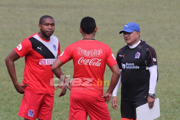 La enorme evolución física de Wilson Palacios en tres meses con Olimpia