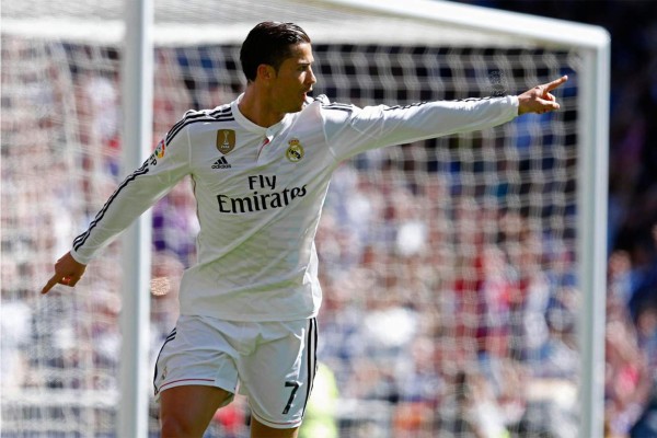 Real Madrid golea 9-1 a Granada y Cristiano Ronaldo hace historia
