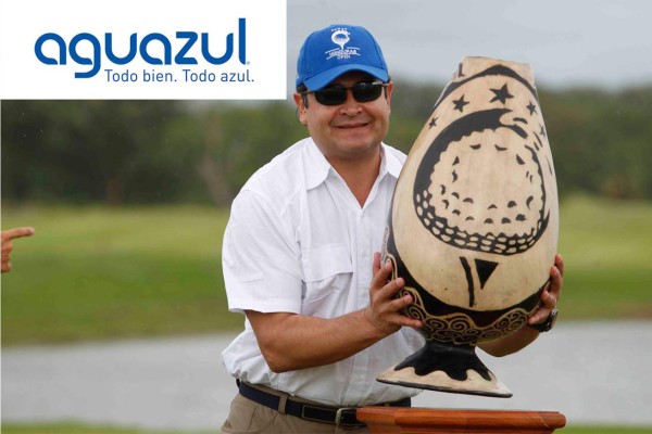 Felipe Velásquez, venezolano que se lleva el Honduras PGA Tour Latinoamérica de golf