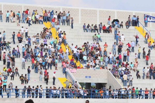 ¡BELLEZA! Espectacular llenazo en el estadio Emilio Williams de Choluteca