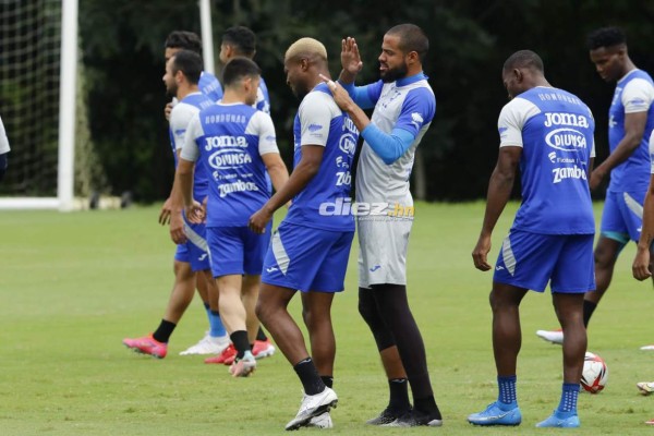 Los cariñitos de Edwín Rodríguez y las bromas de Deiby: el penúltimo entreno de Honduras con el combo completo