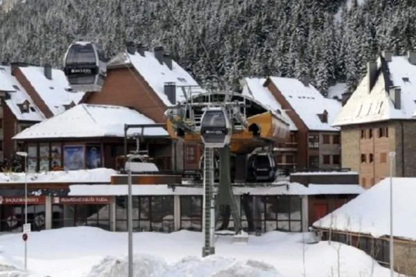 Messi suma un nuevo hotel a su patrimonio: Así es por dentro y por fuera el Himalaia Baqueira