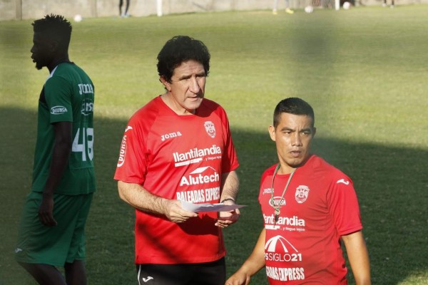 Fichajes: ExReal España deja Panamá y se va a Europa; Nicaragua descarta dos catrachos para su selección