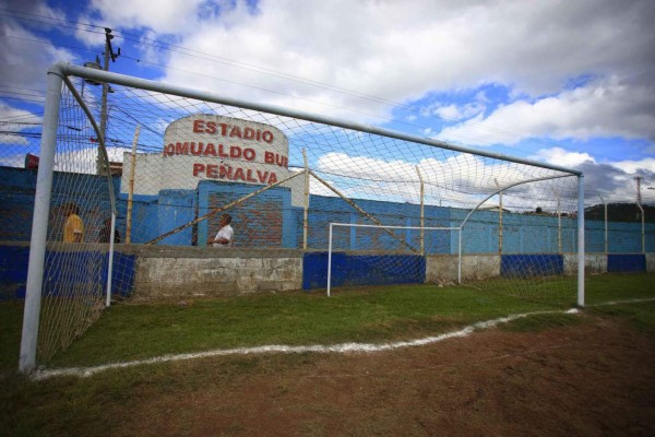Los humildes estadios donde jugará el Grupo B del Ascenso en Honduras