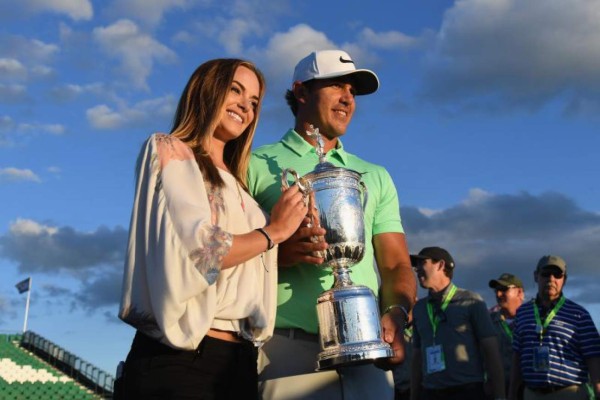 Jena Sims, la novia del golfista Koepka que fue confundida con su ex