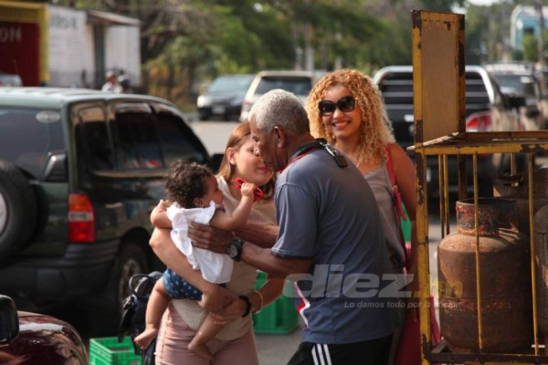 La bella hermana de Elder Torres y la sorpresota que recibió en el entreno del Vida