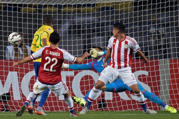 Paraguay vence en penales a Brasil y firma su pase a semifinales de la copa américa
