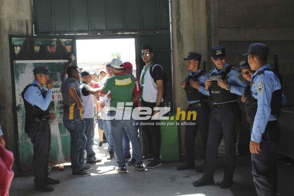 EN FOTOS: Tremendo ambiente en el Yankel para el Marathón-Real España