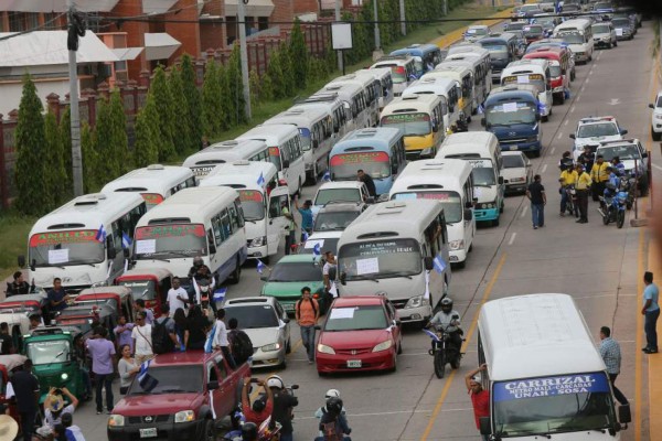 Transportistas dan 48 horas al Gobierno para que acepte sus propuestas&nbsp;&nbsp;