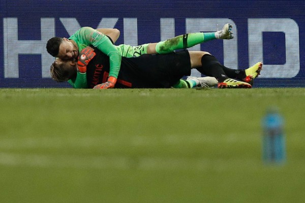 No se vio en TV: Rakitic rompe en llanto y el dolor de los rusos por decir adiós al Mundial