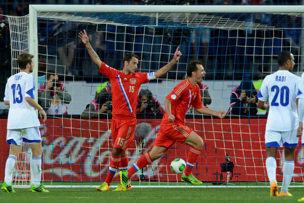 Las mejores imagenes de este Martes en las eliminatorias en Europa.