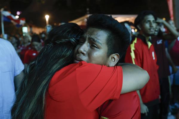 La burla de Raúl Jiménez a Panamá, lo que pasó con Chino Huerta y el reclamo del Vasco en el título de México en Concacaf