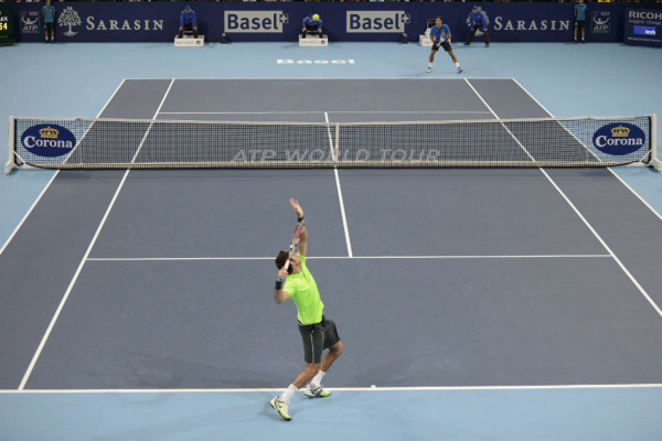 Del Potro se consagró venciendo a Federer en Basilea.