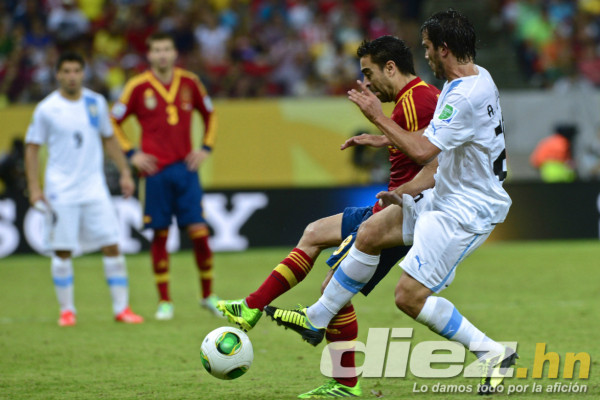 España derrotó 2-1 a Uruguay Copa Confederaciones