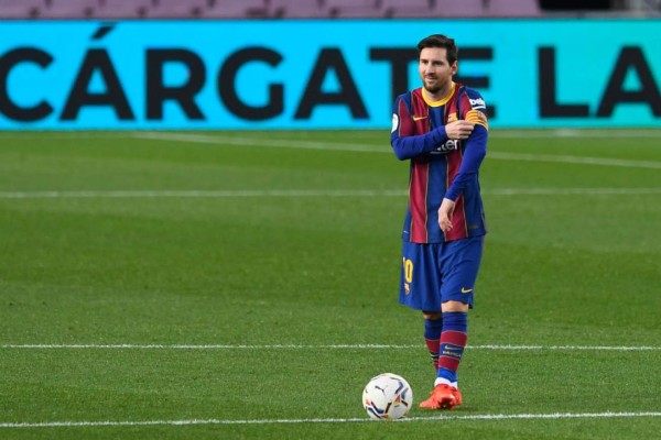 Las imágenes del Barcelona-Betis: ¿Por qué Messi fue suplente en el Camp Nou?