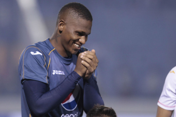 Motagua venció 3-2 al Real España y se clasificó a las semifinales