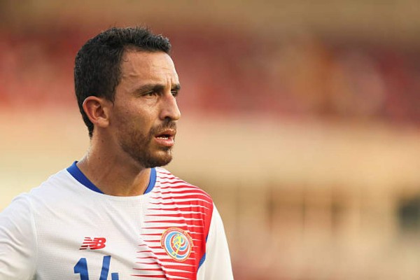 ¡No llegarán a Qatar! Los jugadores centroamericanos que están viviendo su último mundial ylt;/