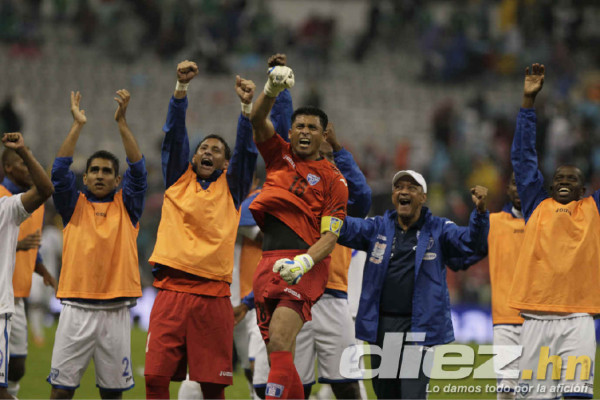 ¡Honduras celebra un histórico Aztecazo!