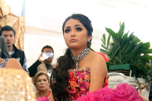 ¡TERRIBLE! ¿Por qué no sonrió Rubí en su fiesta de 15 años?