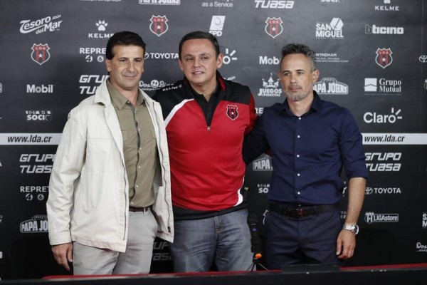 Rumores y fichajes: Mundialista de Brasil 2014 regresa a Costa Rica