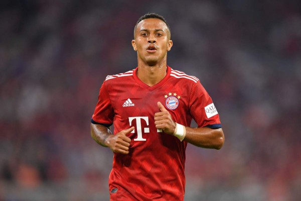 Fichajes: La primera salida del Barcelona, Pogba se acerca al Real Madrid y Zlatan es noticia