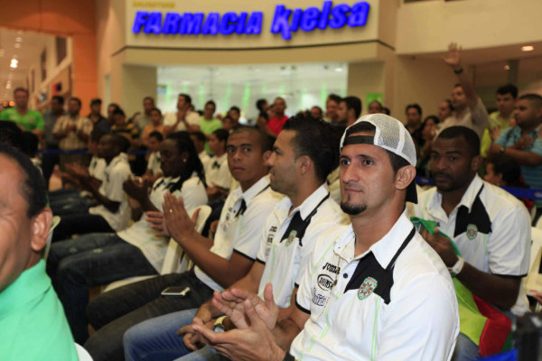 El moustro ya tiene su nueva piel.