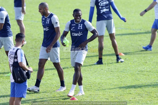 Risas, buen ánimo y concentrados: Honduras se completó para enfrentar a Costa Rica con Najar como figura