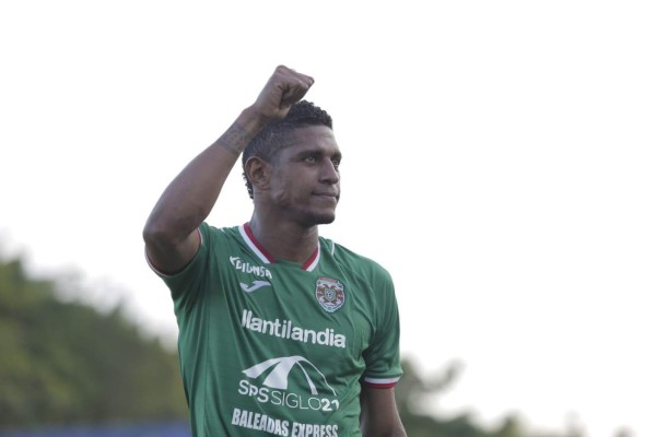 TOP: Futbolistas hondureños con más de 100 juegos en Liga Nacional que nunca han sido expulsados