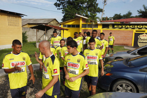 El campeón Real España inició pretemporada