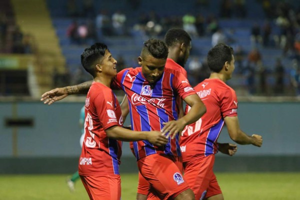 Las imágenes que no se vieron por TV del juego entre Juticalpa y Olimpia