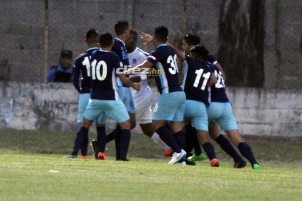 NO VISTE EN TV: El llanto de Mayron, el número de Rambo y pleito en Siguatepeque