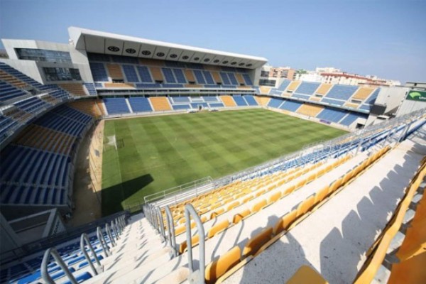 Ramón de Carranza, un estadio moderno en el que jugará 'Choco' Lozano con el Cádiz