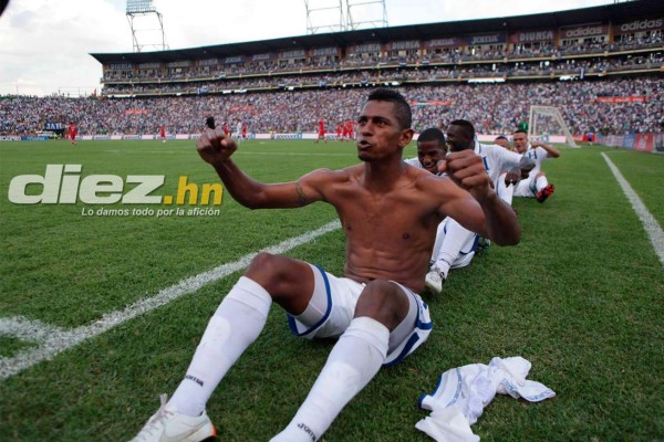 27 celebraciones inolvidables de Carlo Costly en su carrera