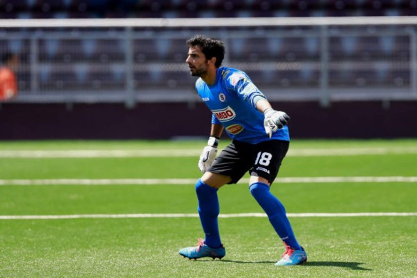 Chivas hizo oficial que Luis Michel no regresará al Saprissa