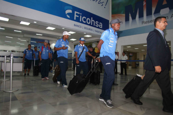 Honduras regresó a las 02:45 am de este sábado a San Pedro Sula