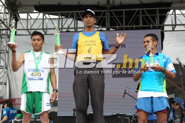 Gran fiesta: La belleza y todo el color que dejó la Sexta Maratón Sula 2017