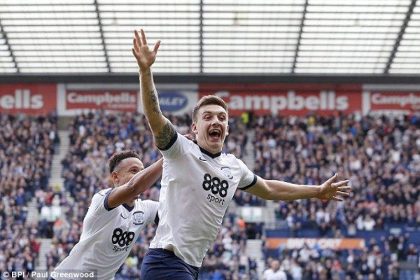 ESPECIAL: Clubes 'malditos' del fútbol mundial