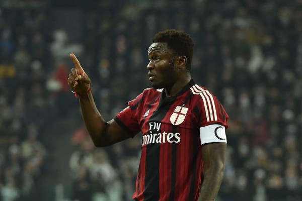 Los futbolistas que se quedaron sin equipo tras el cierre del mercado de fichajes