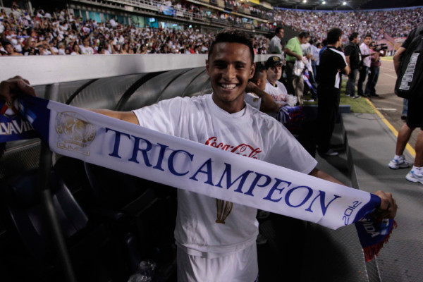 OLIMPIA TRICAMPEON APERTURA 2012